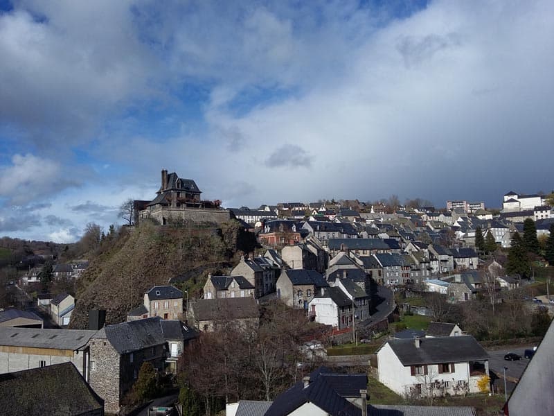 Marché traditionnel de Pierrefort